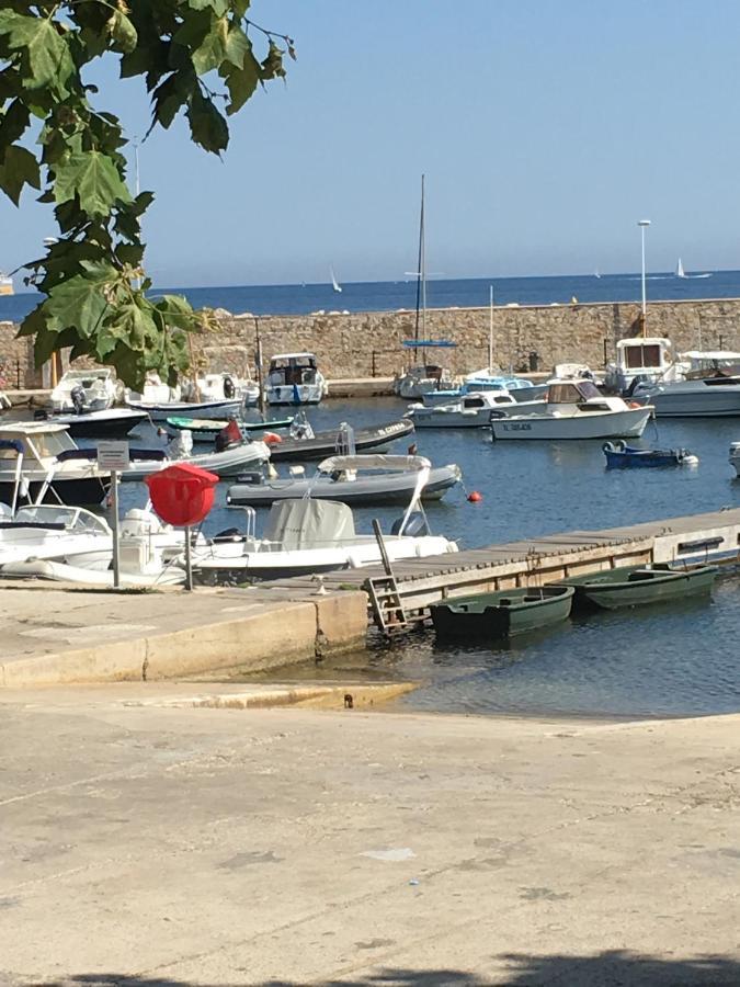 Goeland 3, Climatise, Wifi, Balcons Petite Vue Mer Laterale Au 3 Eme Etage Sans Ascenseur تولون المظهر الخارجي الصورة