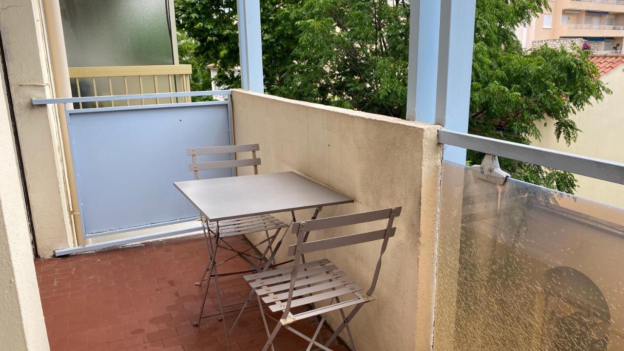 Goeland 3, Climatise, Wifi, Balcons Petite Vue Mer Laterale Au 3 Eme Etage Sans Ascenseur تولون المظهر الخارجي الصورة