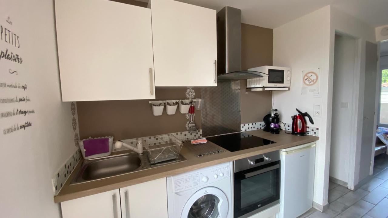 Goeland 3, Climatise, Wifi, Balcons Petite Vue Mer Laterale Au 3 Eme Etage Sans Ascenseur تولون المظهر الخارجي الصورة